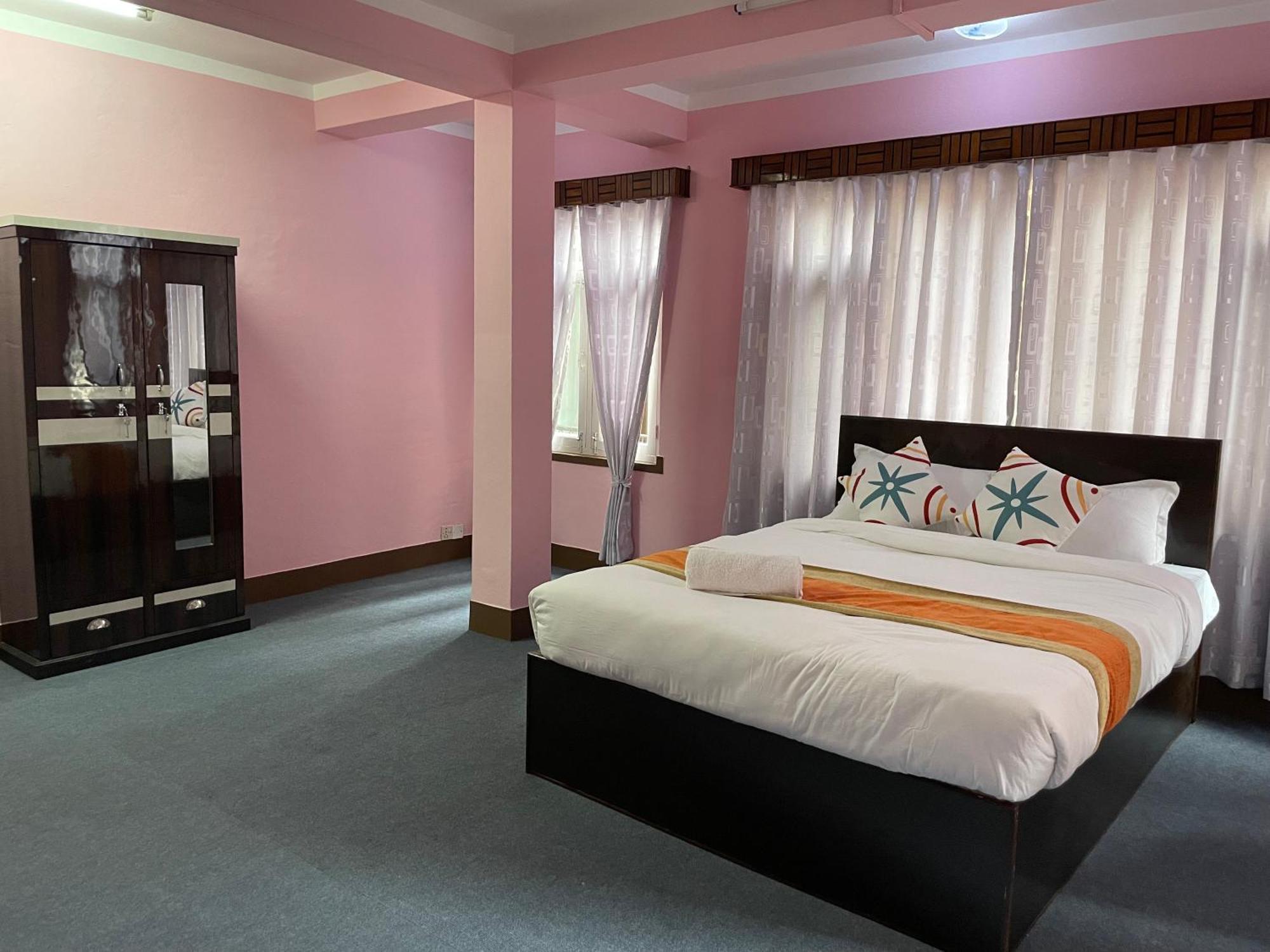 Andrew Home Katmandu Dış mekan fotoğraf